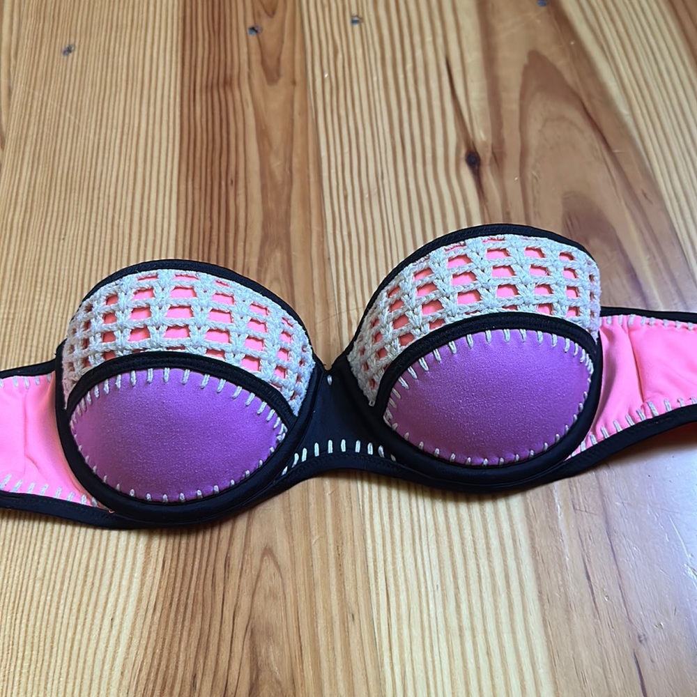 VS Top